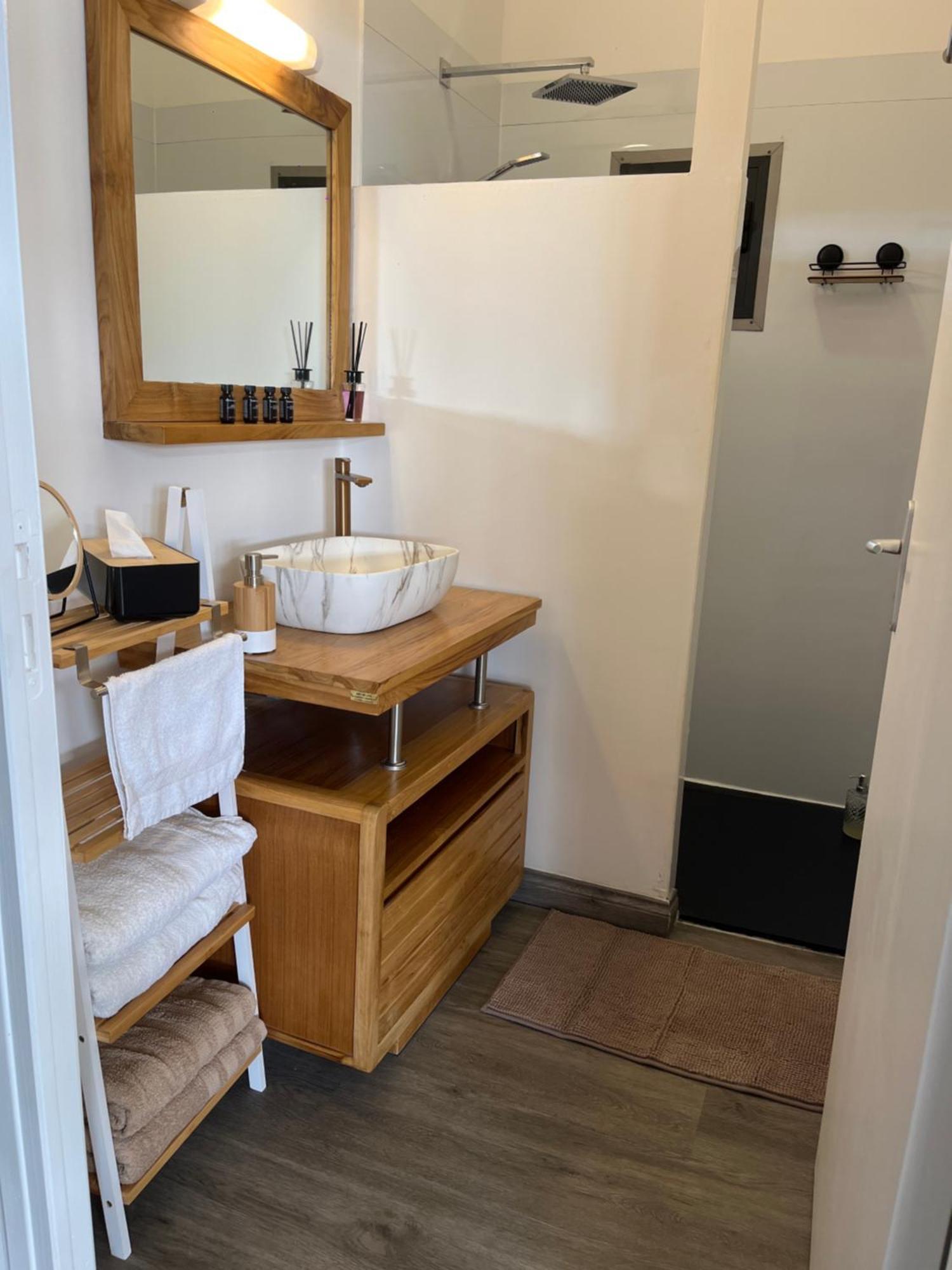 Aterla - Appartement De Charme Et Spa La Possession Zewnętrze zdjęcie
